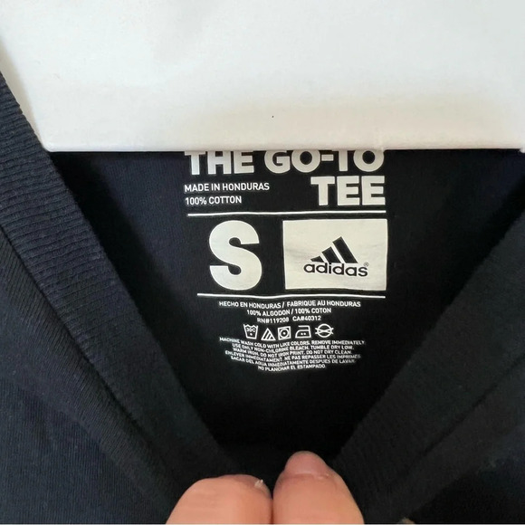 Adidas Golden State Warriors NBA Champions 2017 Womens Black Tee Shirt Sz Small - Picture 2 of 7